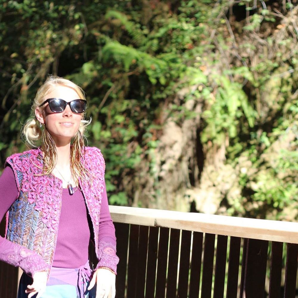 Meet your Posher, Claire
